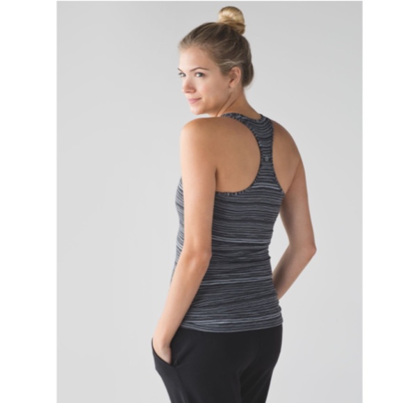 Lululemon Cool Racerback - Size 6 (or 4?) - Picture 2 of 7